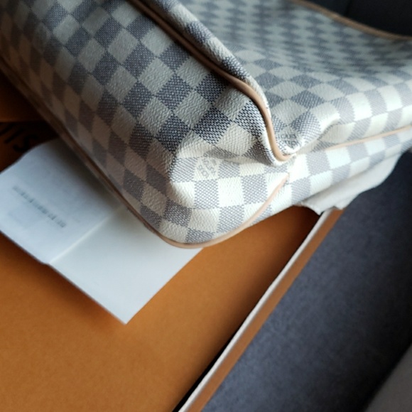 Louis Vuitton(weekend sale) - Picture 7 of 8